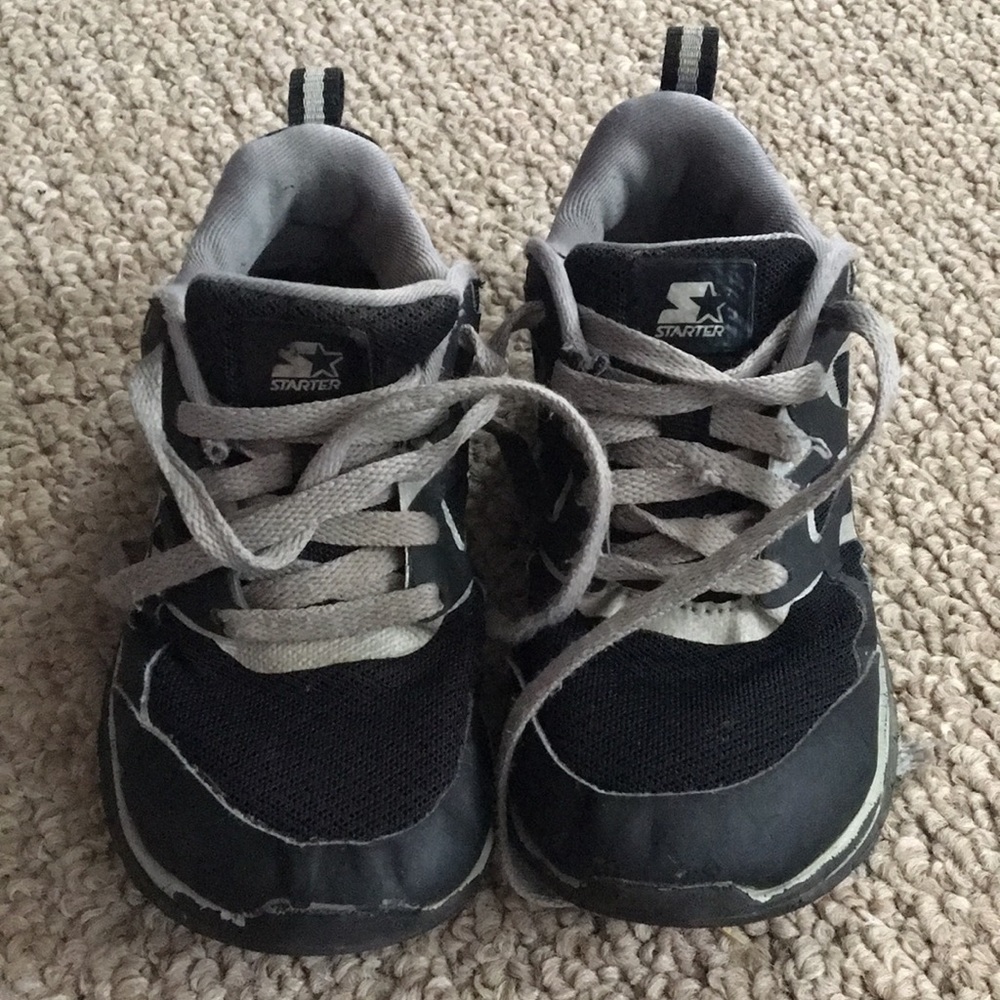 Kids Youth Sz12 STARTER Sneaker Shoes